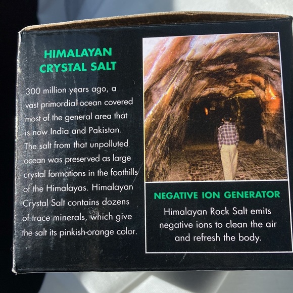 Aloha Bay Himalayan Sea Salt Tea Light - Picture 3 of 7